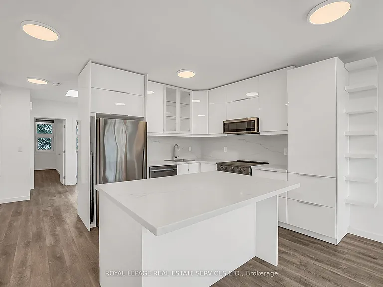 439 Winona Dr #C — Photo 19