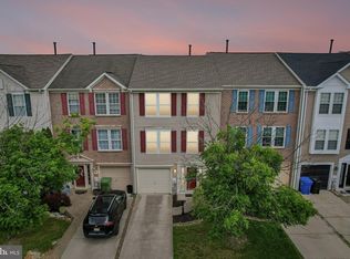24 Clemens Ln, Turnersville, NJ 08012