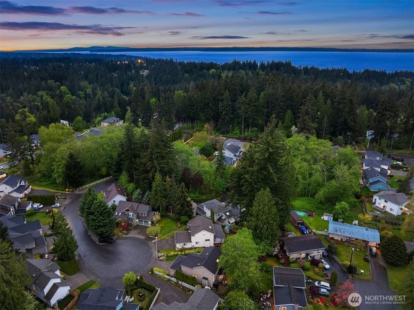 5801 159th Street SW, Edmonds, WA 98026