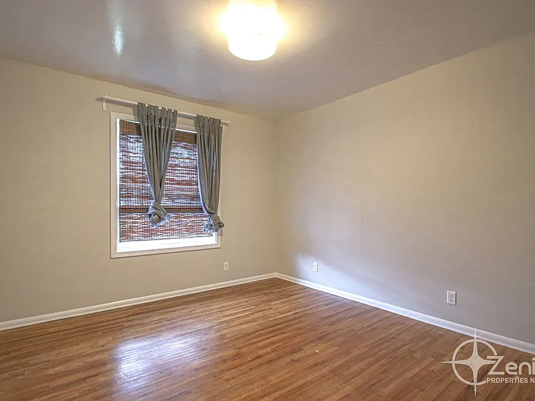 1601 Esther St #1601 — Photo 7