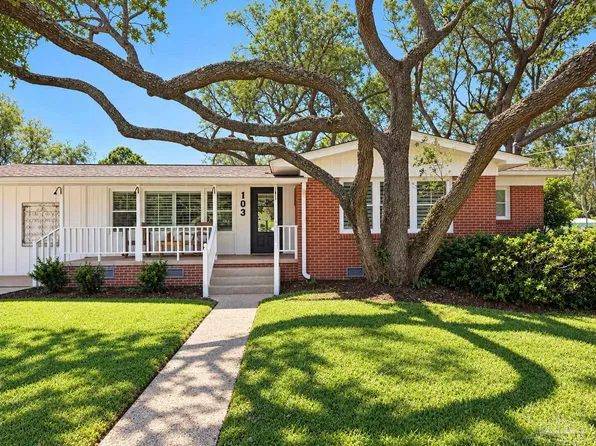 103 San Carlos Ave, Gulf Breeze, FL 32561