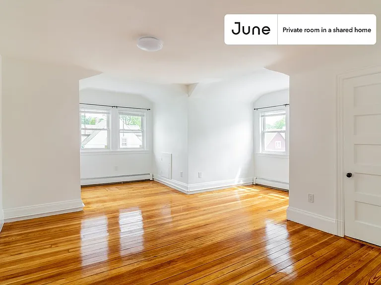 36 Newcastle Rd #E — Photo 2