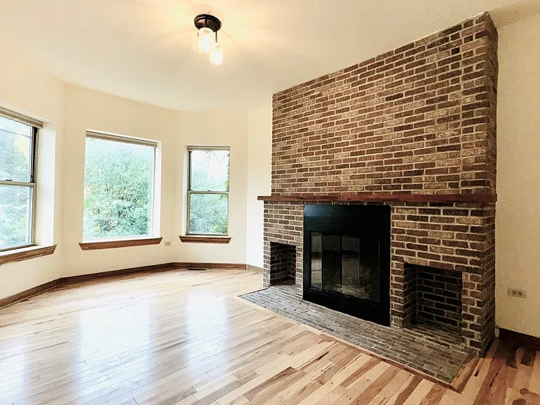 6128 S Kenwood Ave — Photo 18