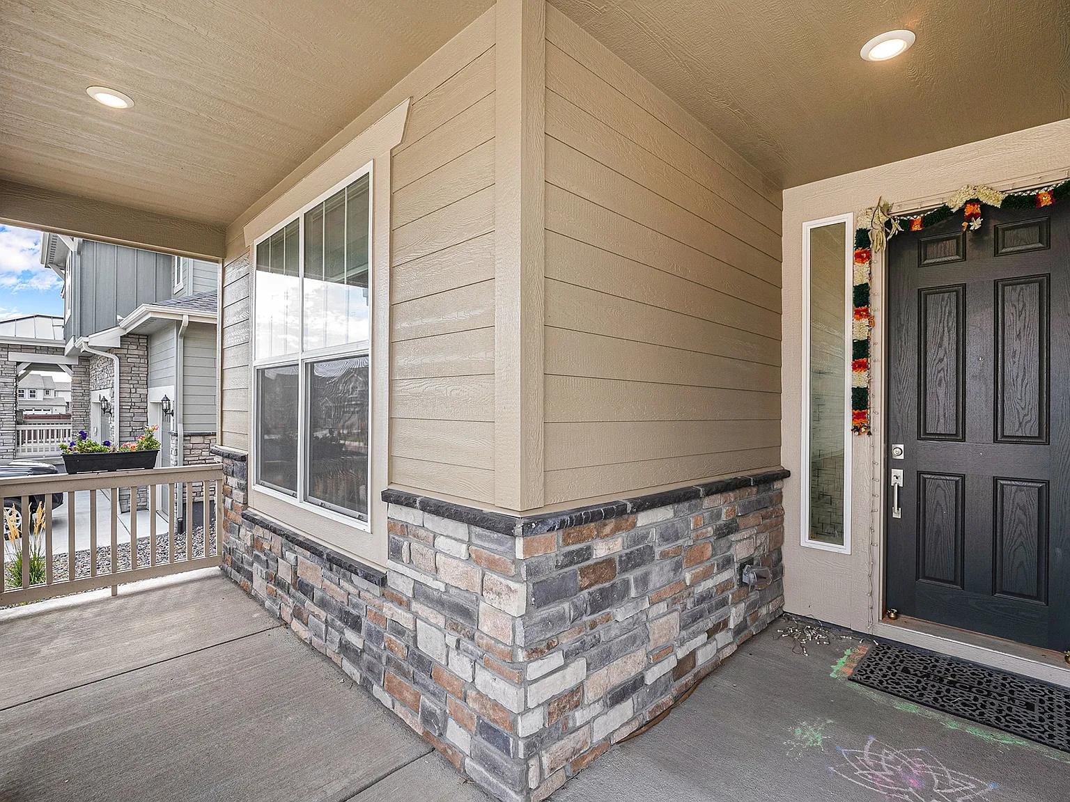 4 bed, 2803 sqft, $4,250 — Photo 4