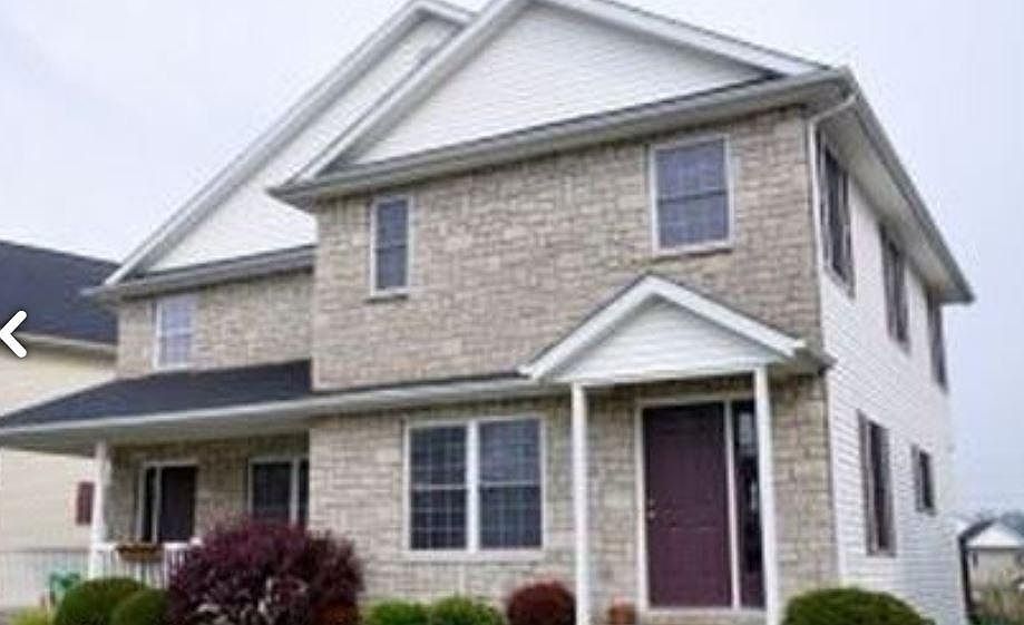 1st image of 3828 E Cobble Creek Dr