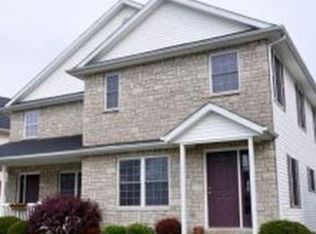 3828 E Cobble Creek Dr, Bloomington, IN 47401