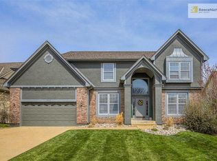 7910 W 154th St, Overland Park, KS 66223