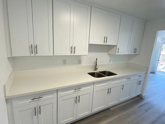 3rd image of 12648 Paddison Ave APT 19