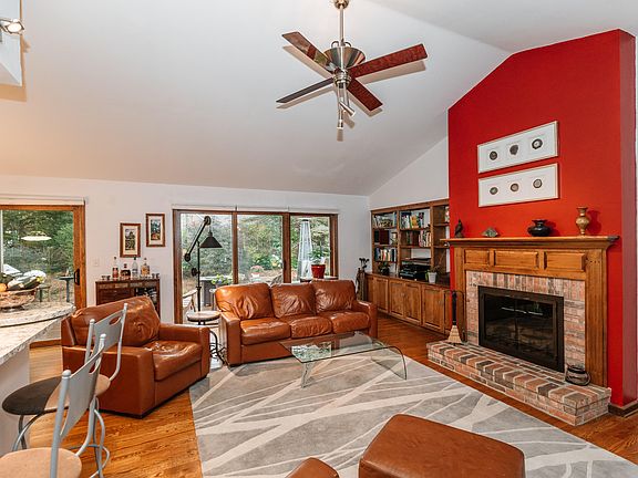 5th image of 10640 N Winslow Dr
