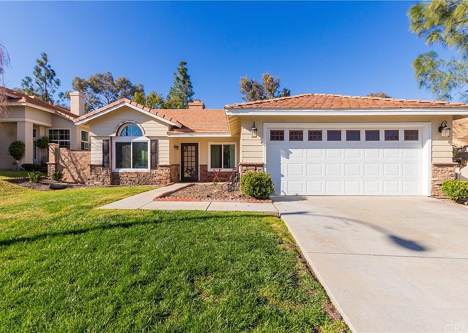 1st image of 29355 Schooner Ln