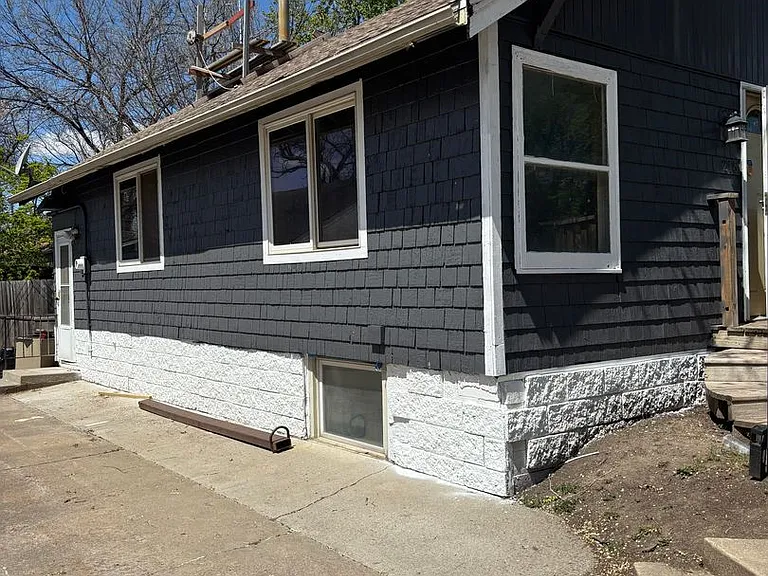 215 S Garfield Ave — Photo 2