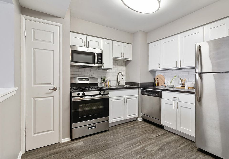 Midpointe Apartments 4050 W 115th St Chicago IL Zillow