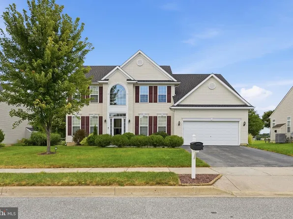 4 W Shakespeare Dr, Middletown, DE 19709