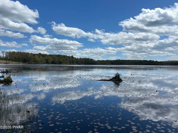 Cortez Rd, Lake Ariel, PA 18436