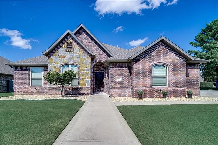 1st image of 4401 W Canopy Meadows Dr