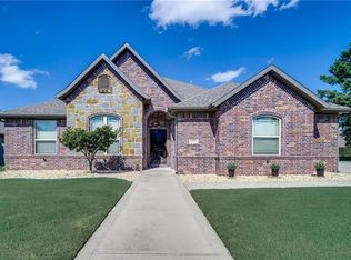 4401 W Canopy Meadows Dr, Rogers, AR 72758