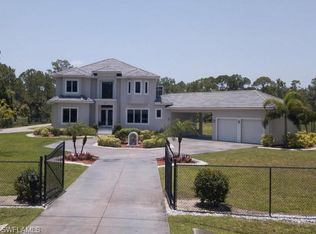 3770 7th Ave SW, Naples, FL 34117