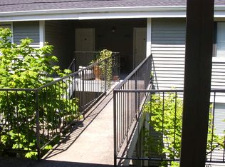 9897 SE Talbert St, Clackamas, OR 97015