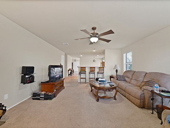 4th image of 112 Blackforest Rd