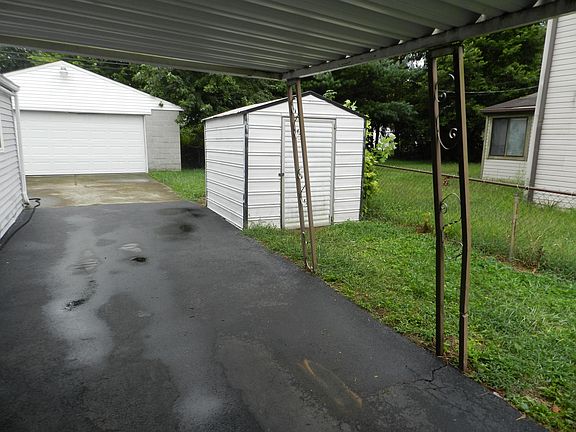 5th image of 5407 Sedalia Dr