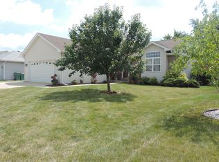 25047 S Cashel Bay Rd, Manhattan, IL 60442