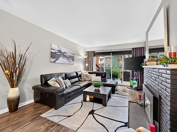 5th image of 7 Arbour Glen Cres