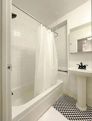 Rented by The Downtown LLC | media 25