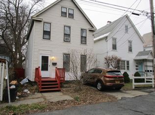 930 Maple Ave, Schenectady, NY 12307