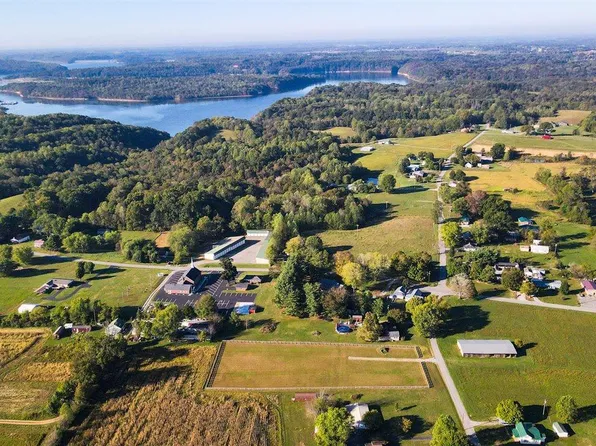 E Martin Rd, Campbellsville, KY 42718