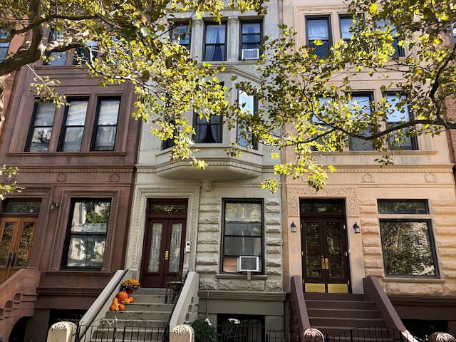 1st image of 427 Convent Ave APT 2W
