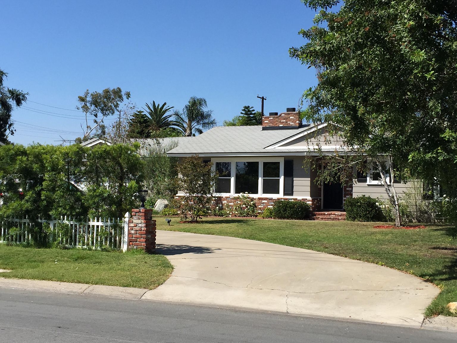 1041 SE Skyline Dr, Santa Ana, CA 92705 Zillow