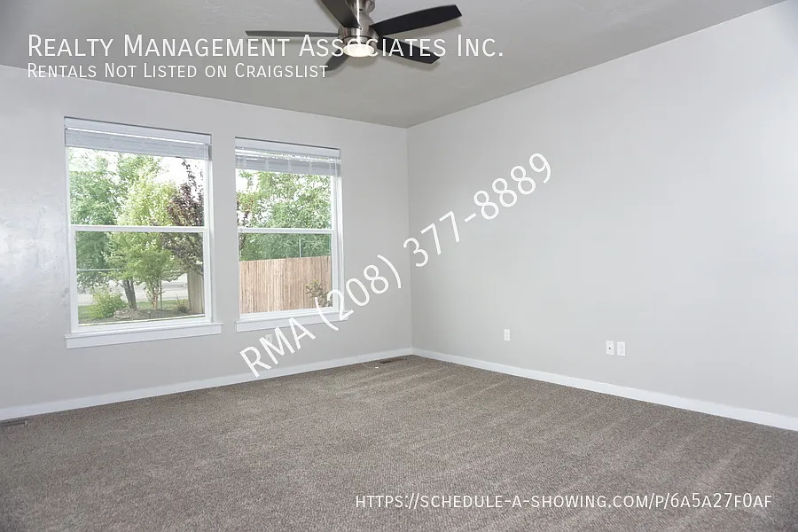 Remarkable 4 Bedroom Home in South Meridian — Photo 3
