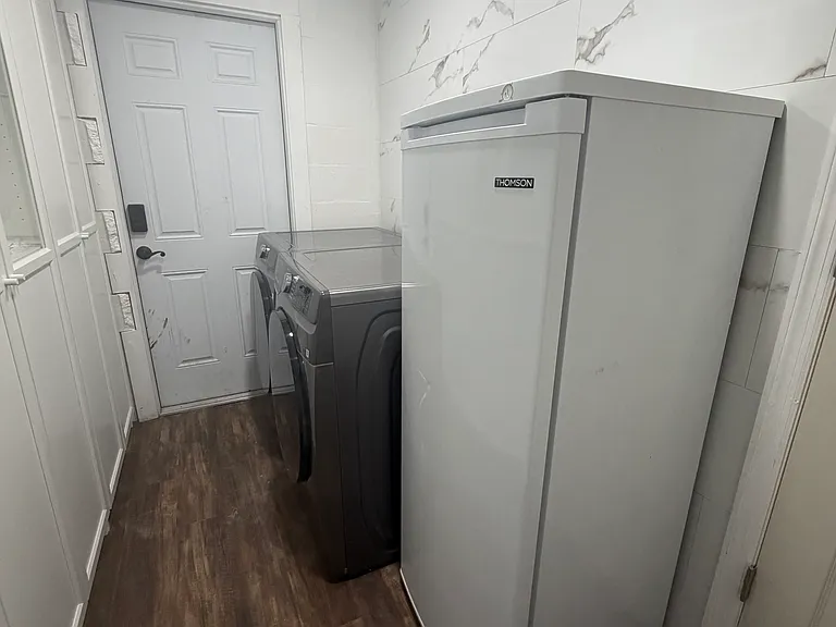 7026 Willoughby Ln — Photo 17