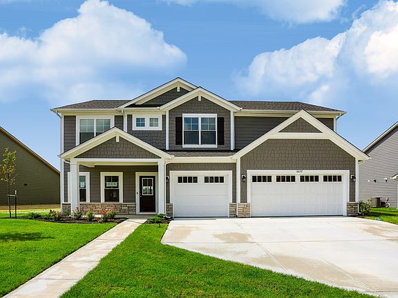 2nd image of 8657 Meadowlands Ct