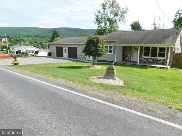 519 S Dartmouth Ln, Altoona, PA 16602