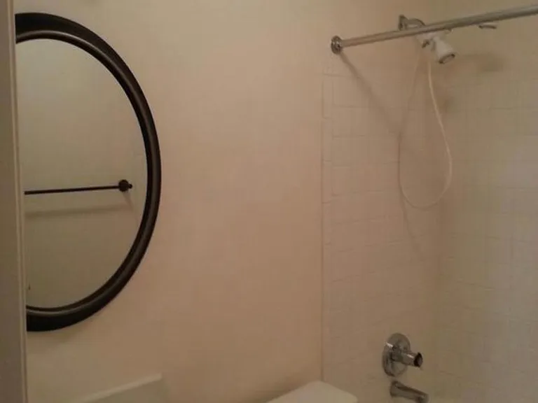301 Royce Ct — Photo 7