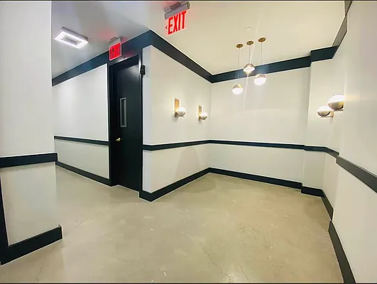 Rented by null | media 16