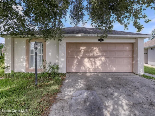 2153 Redwood Cir NE, Palm Bay, FL 32905