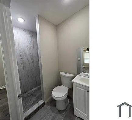 5535 Crowson St #A1 — Photo 4