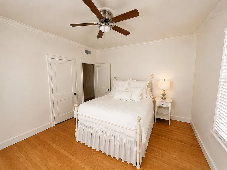 2501 Madera St — Photo 2