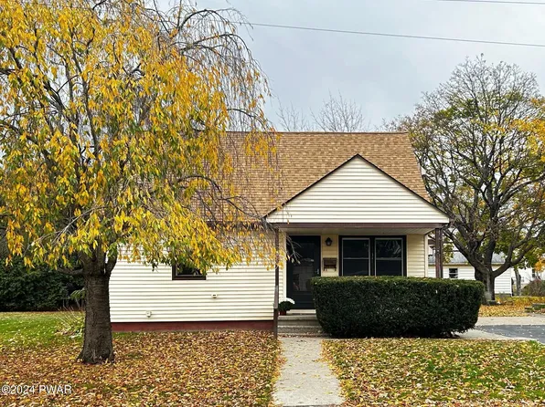 807 North Ave, Matamoras, PA 18336