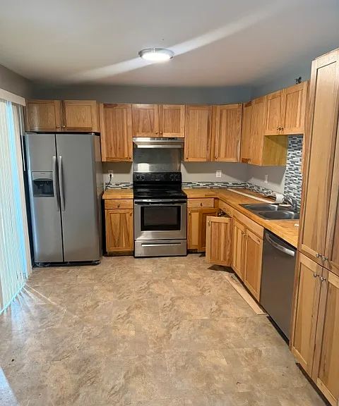 1111 Crawford St #C1 — Photo 1