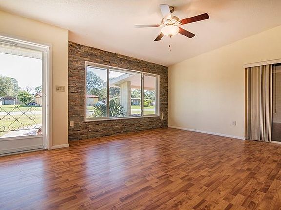3rd image of 2739 Melgert Pl