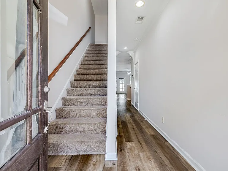 2 Weslyn Park Dr — Photo 3