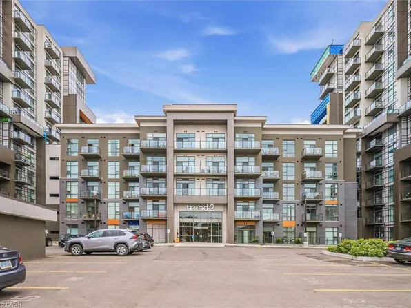 460 Dundas St E #1212, Hamilton, ON L8B 2A5