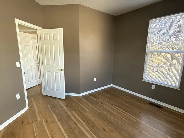 6726 Durwood Ln — Photo 13