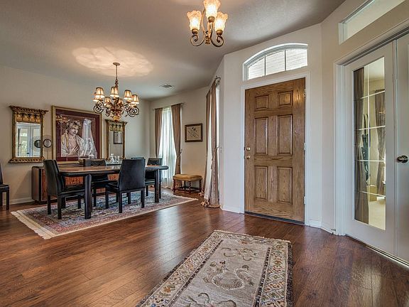 4th image of 1711 Lookout Ct