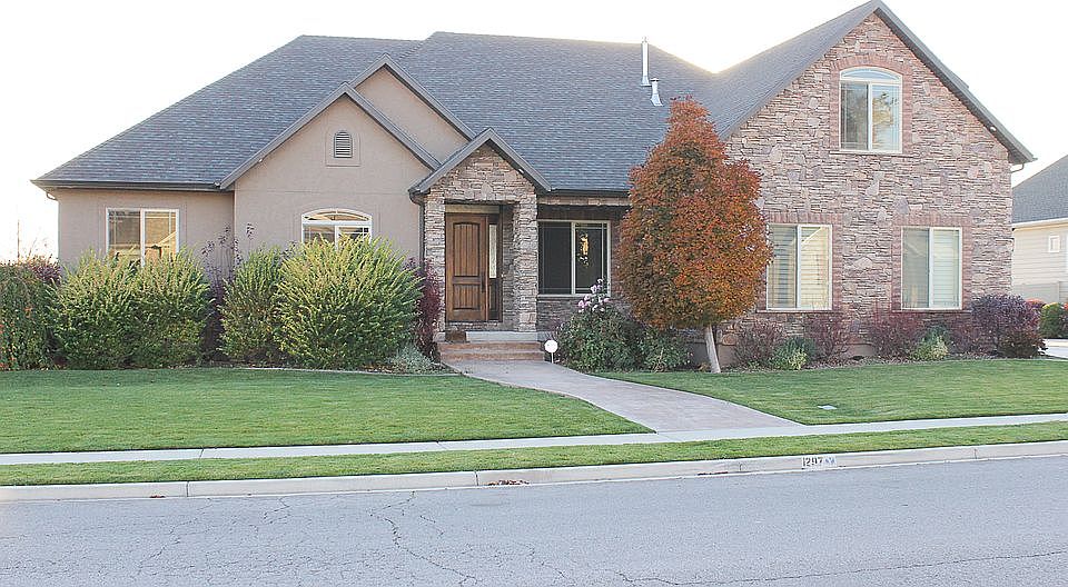 1st image of 1297 N Cedar Hollow Blvd