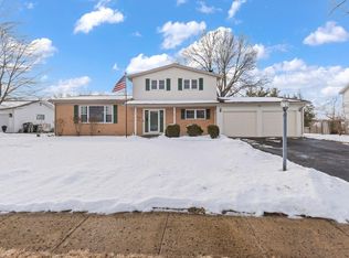 339 Meadow Ln, Circleville, OH 43113