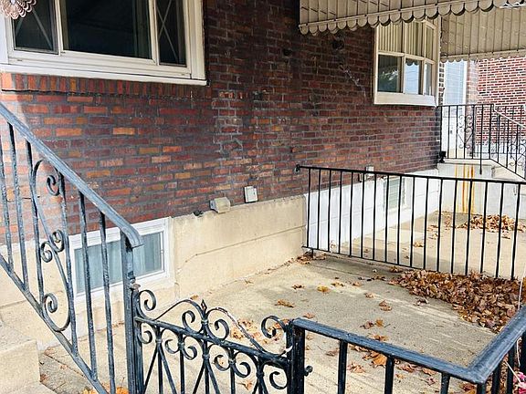 2nd image of 5226 Gramercy Dr